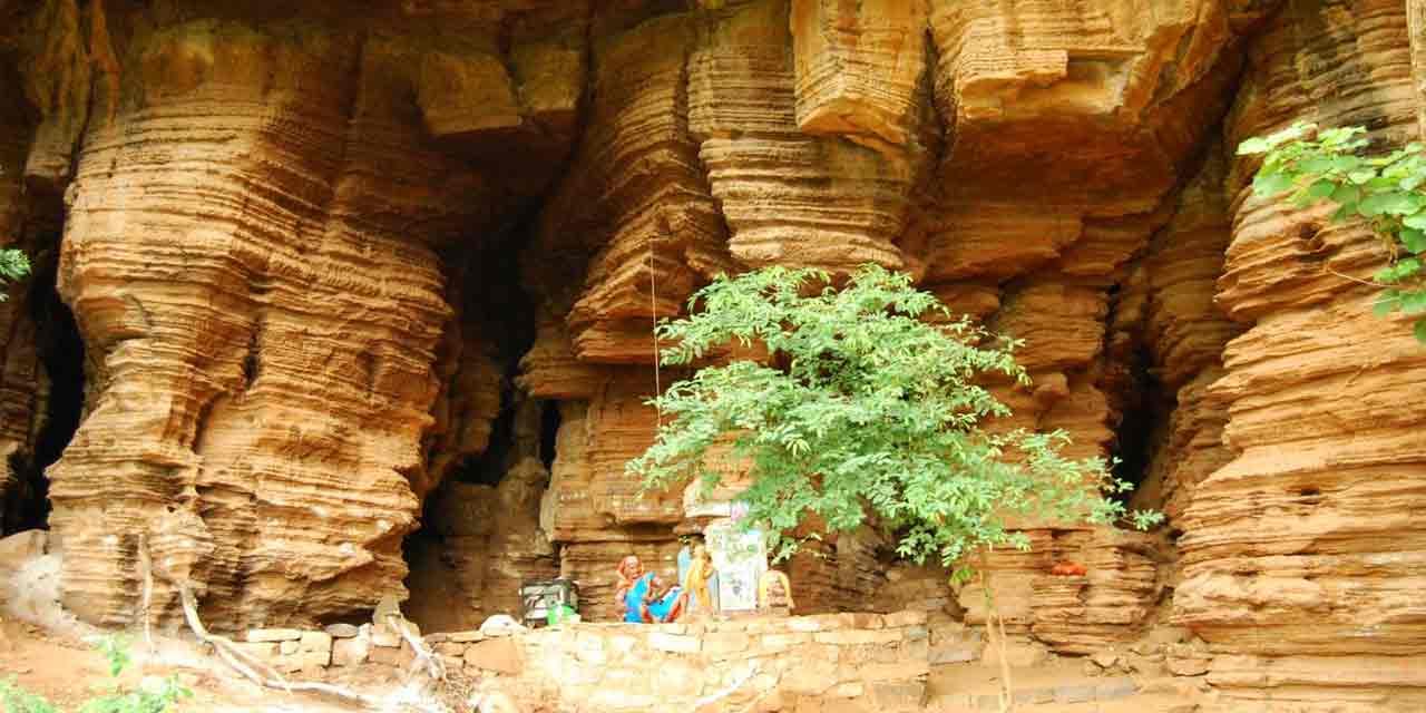 Akka Mahadevi Caves Srisailam Visiting Place