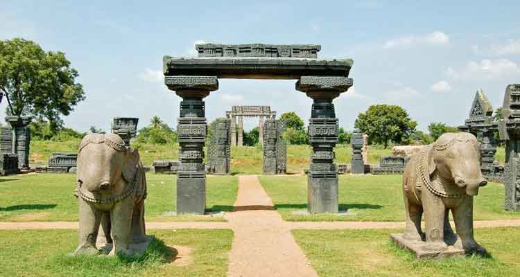 Warangal Tour Package from Hyderabad for 1 Night & 2 Days 